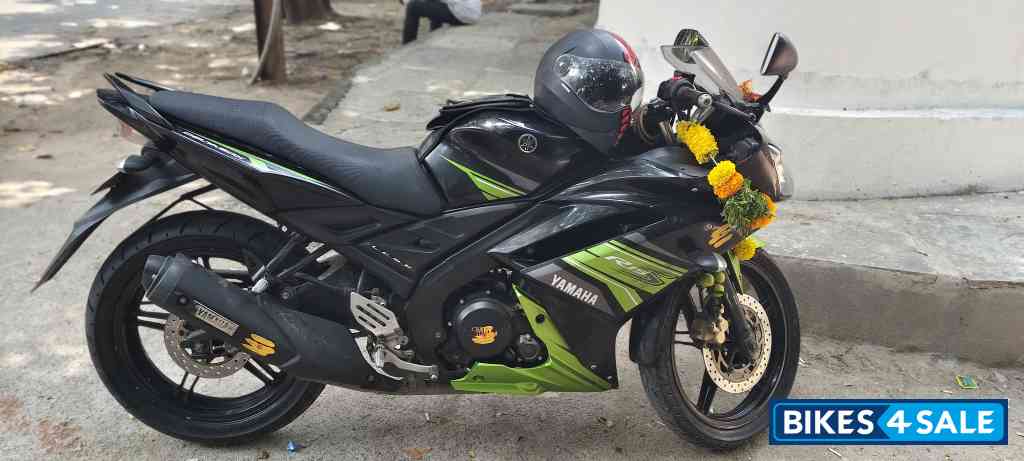 Yamaha YZF R15 S