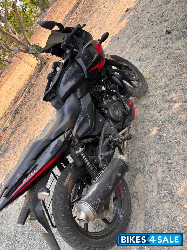 Red And Black Bajaj Pulsar 220F