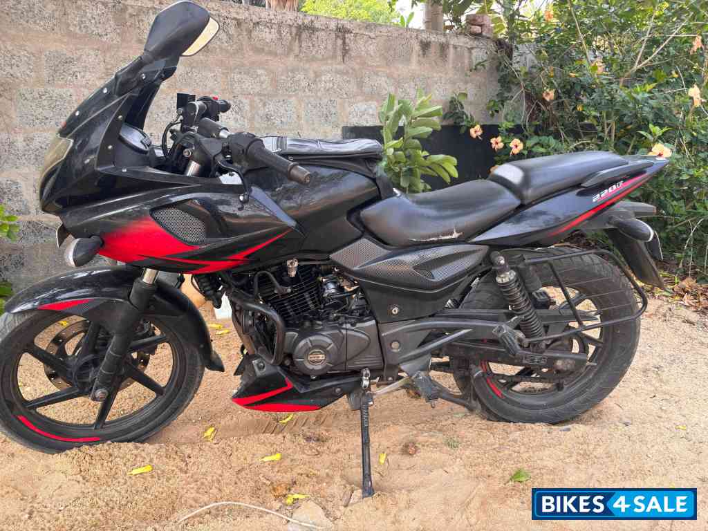 Red And Black Bajaj Pulsar 220F