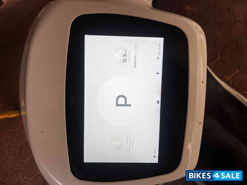 Ola S1 Pro Ola S1 Pro