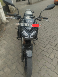 TVS Raider Split Seat