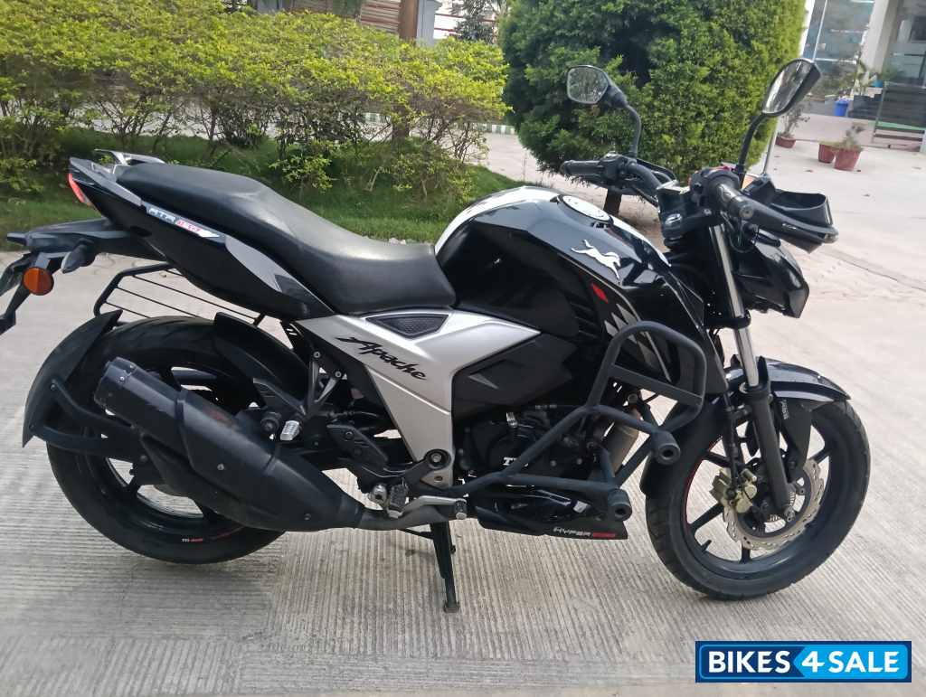 TVS Apache RTR 160 TVS Apache RTR 160
