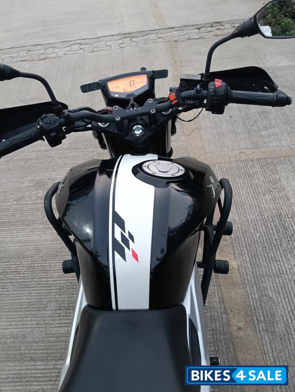 TVS Apache RTR 160 TVS Apache RTR 160