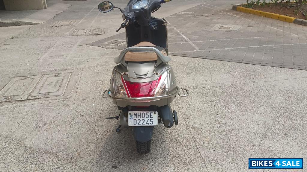 Silver Honda Activa 5G