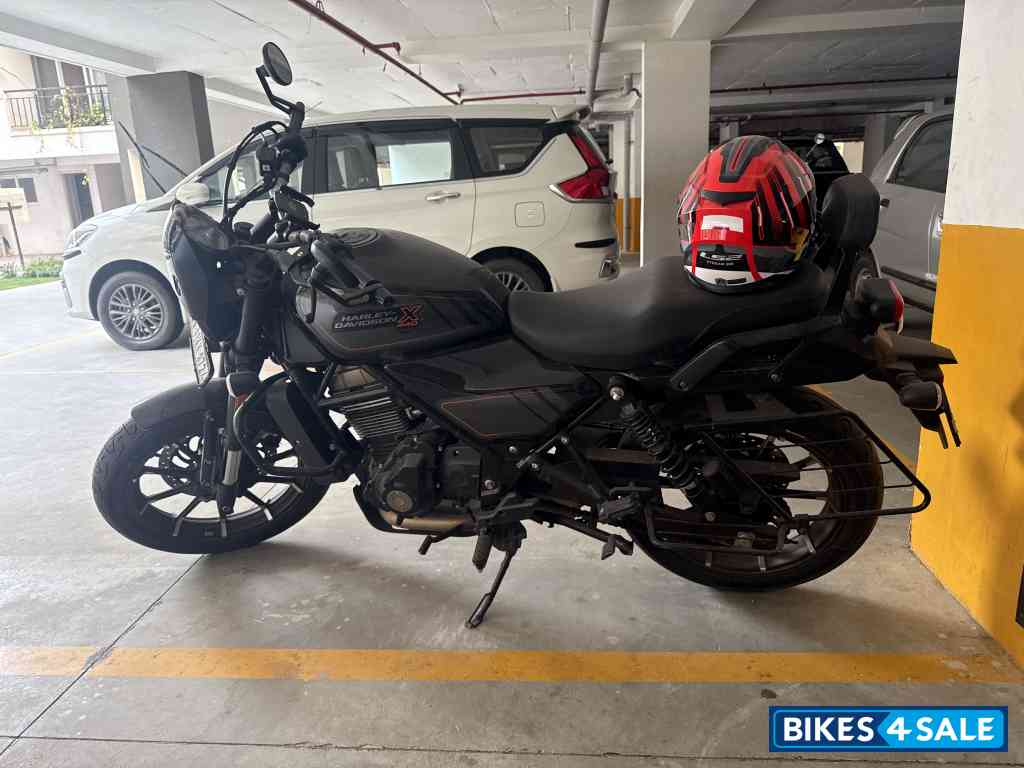 Matte Black Harley Davidson X440 S