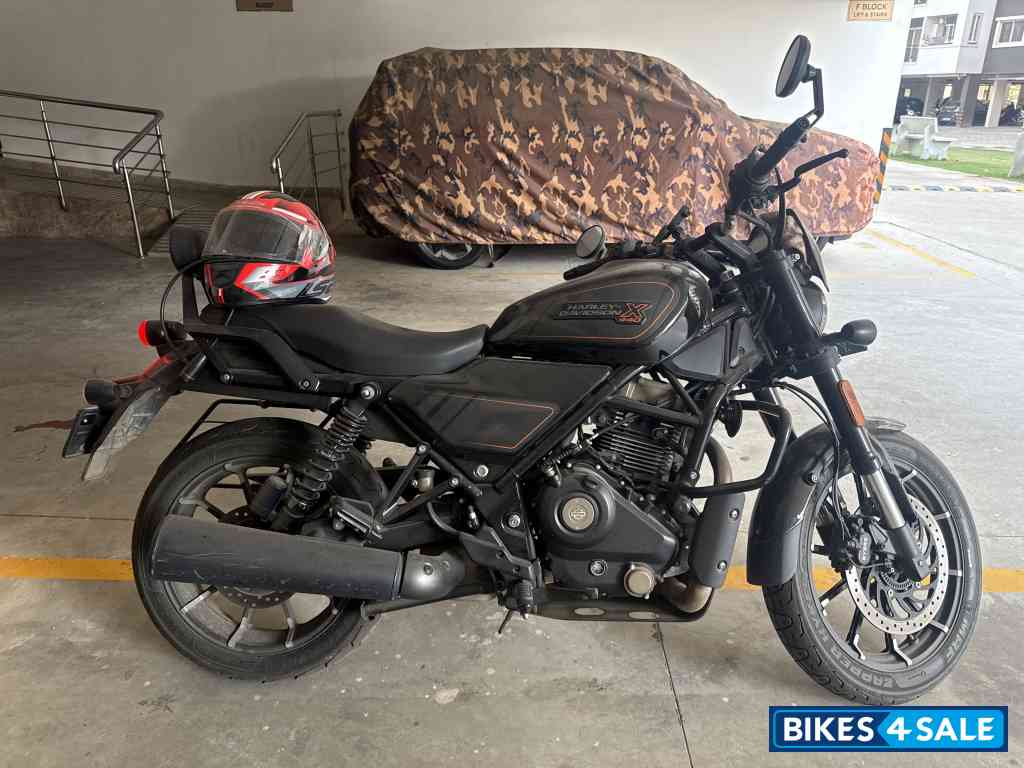 Matte Black Harley Davidson X440 S