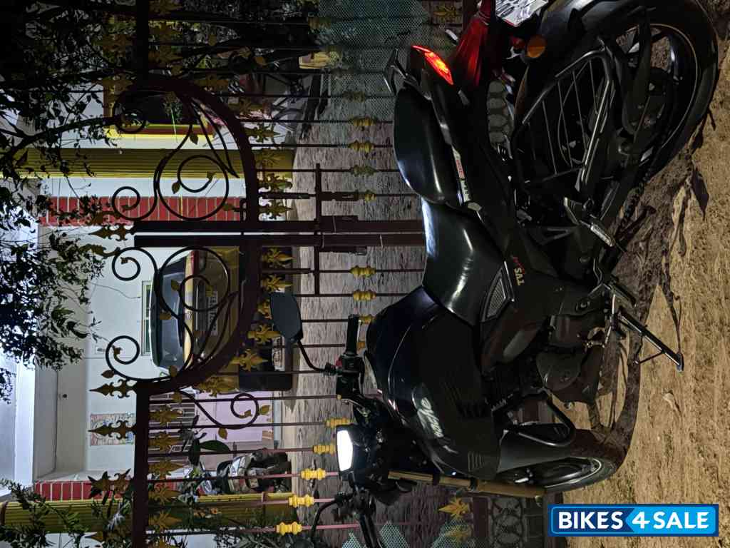 TVS Apache RTR 200 4V