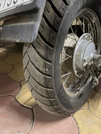 Bajaj Avenger 220 DTS-i