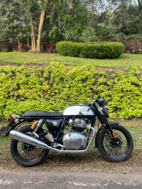 Mr Clean (chrome Royal Enfield Continental GT 650