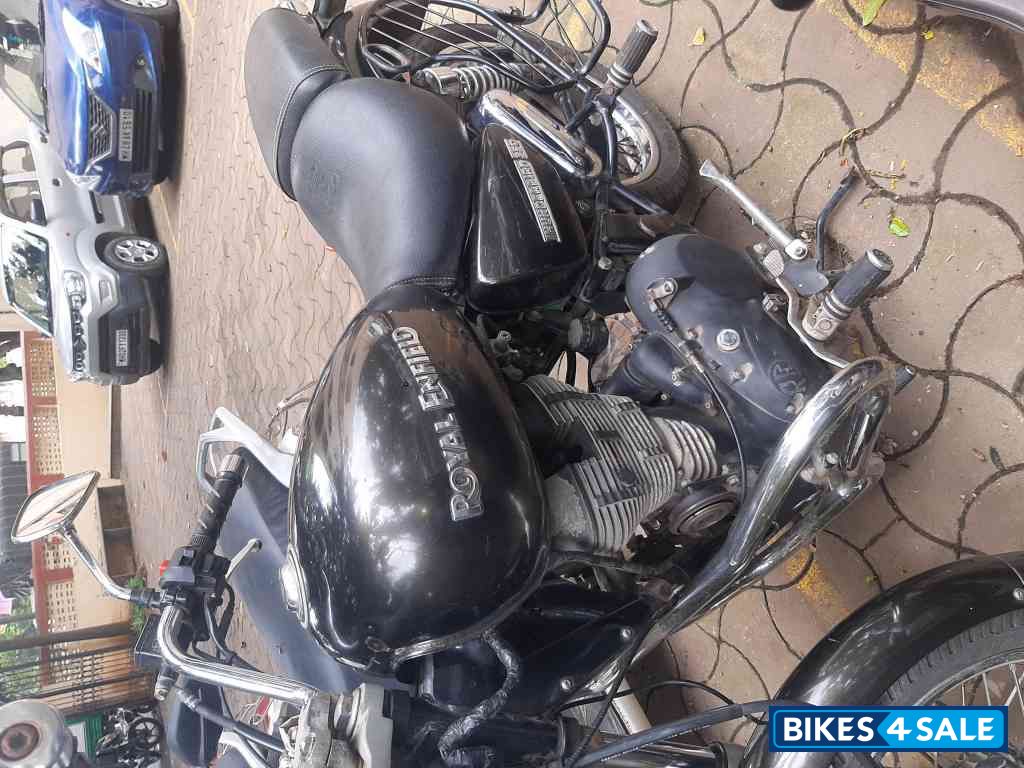 Green Royal Enfield Thunderbird TwinSpark 350 Green Royal Enfield Thunderbird TwinSpark 350