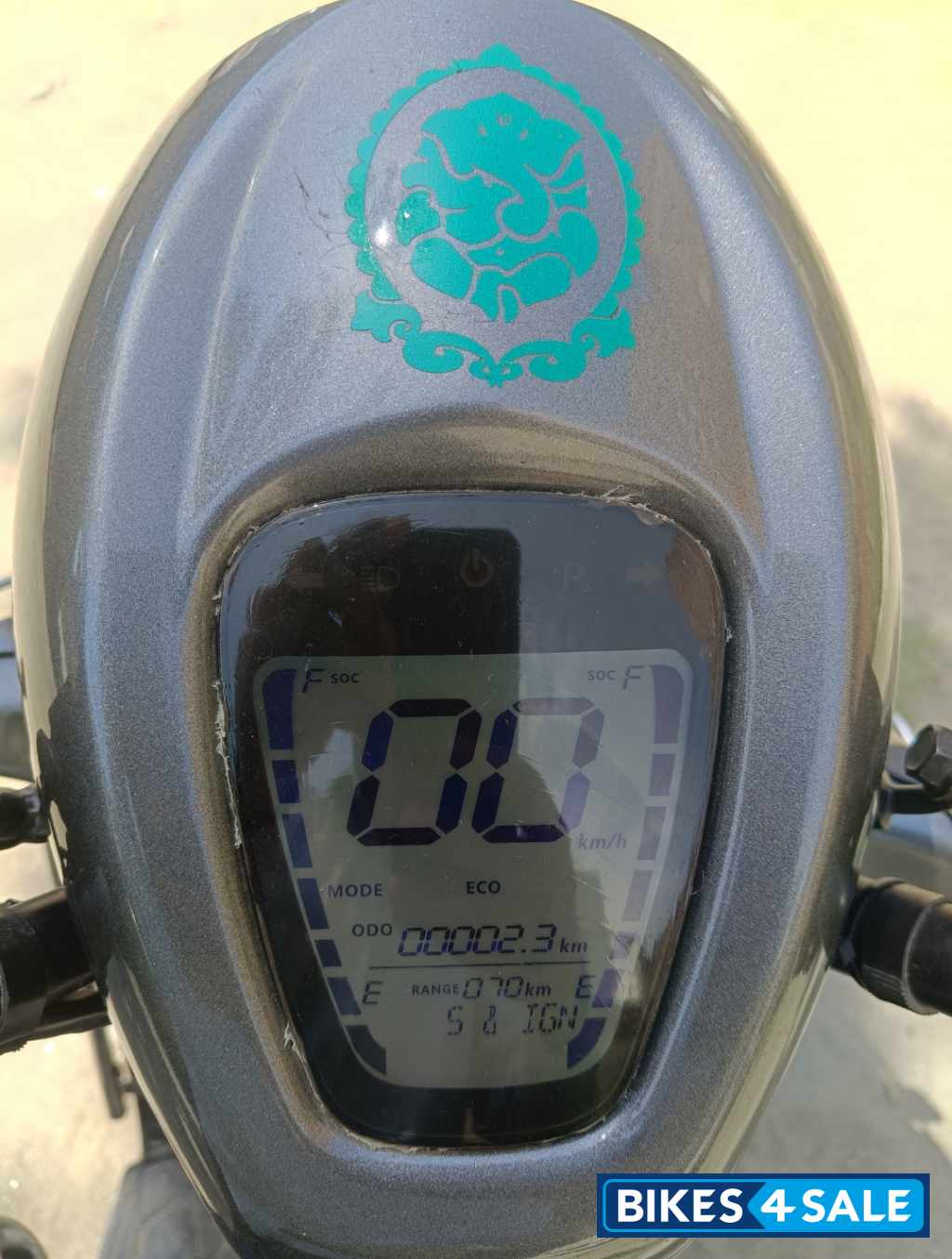 Grey Bounce Infinity E1