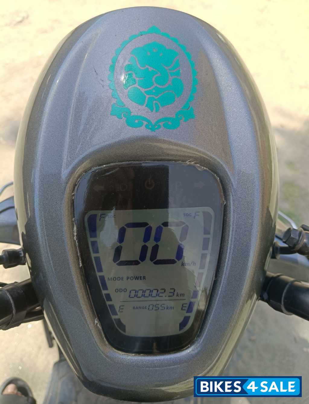 Grey Bounce Infinity E1