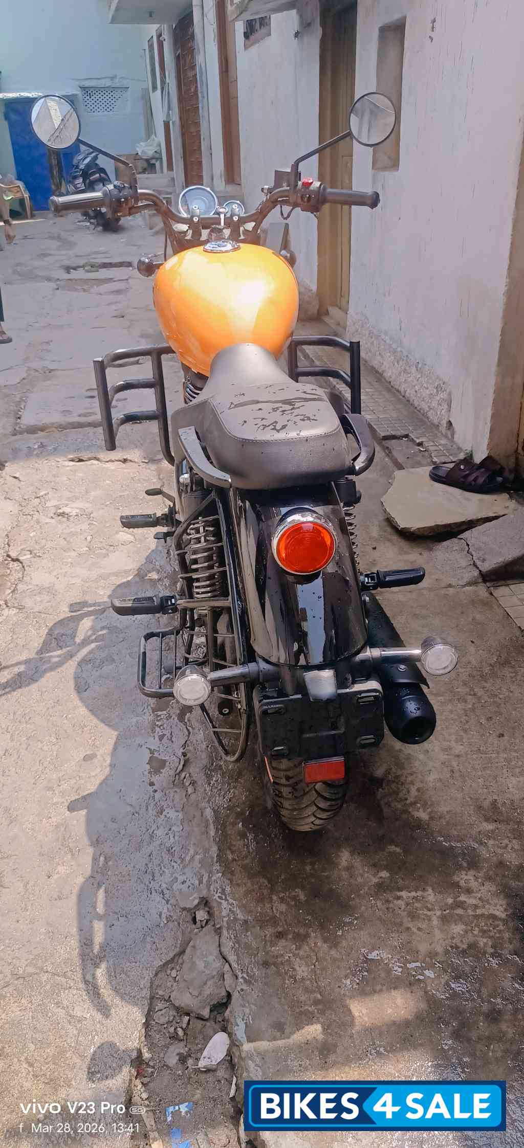 Royal Enfield Meteor 350 Fireball 2025 Royal Enfield Meteor 350 Fireball 2025