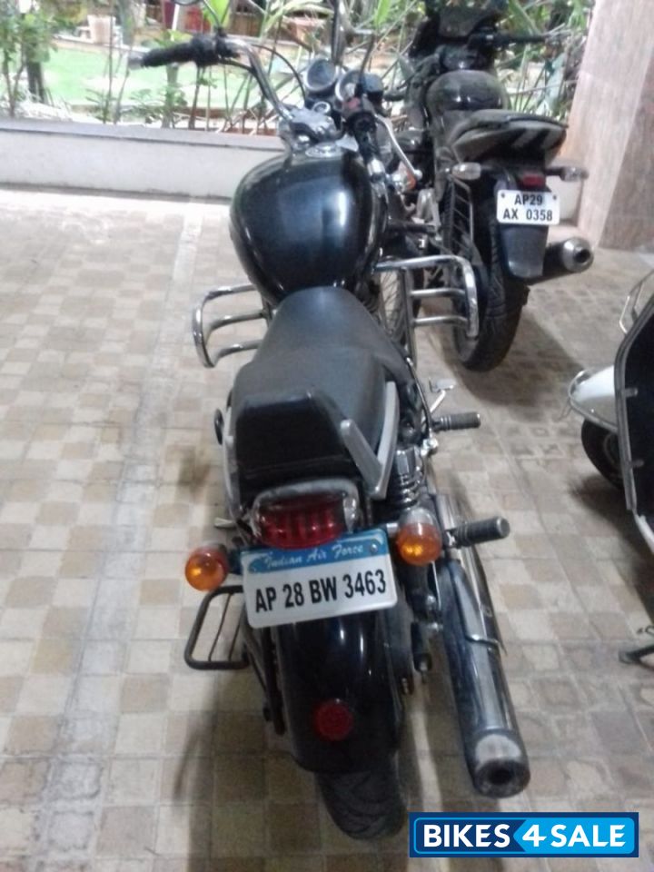 Royal Enfield Thunderbird 350