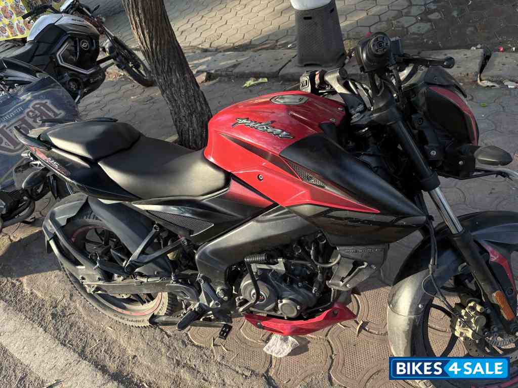 Bajaj Pulsar NS 160 BS6