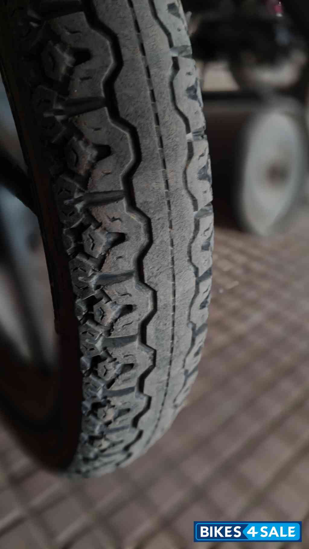 Grey Honda CB Shine