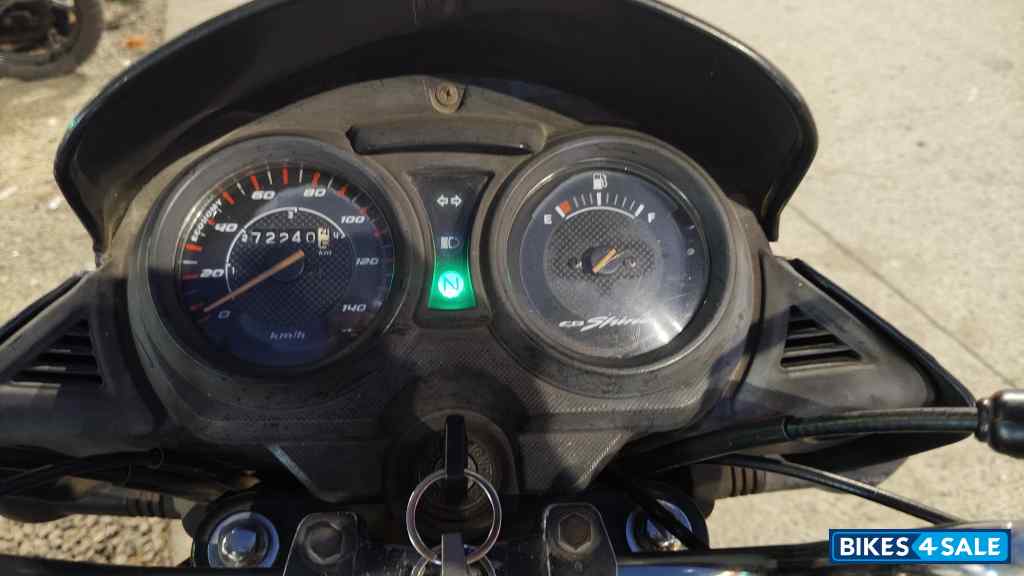Grey Honda CB Shine