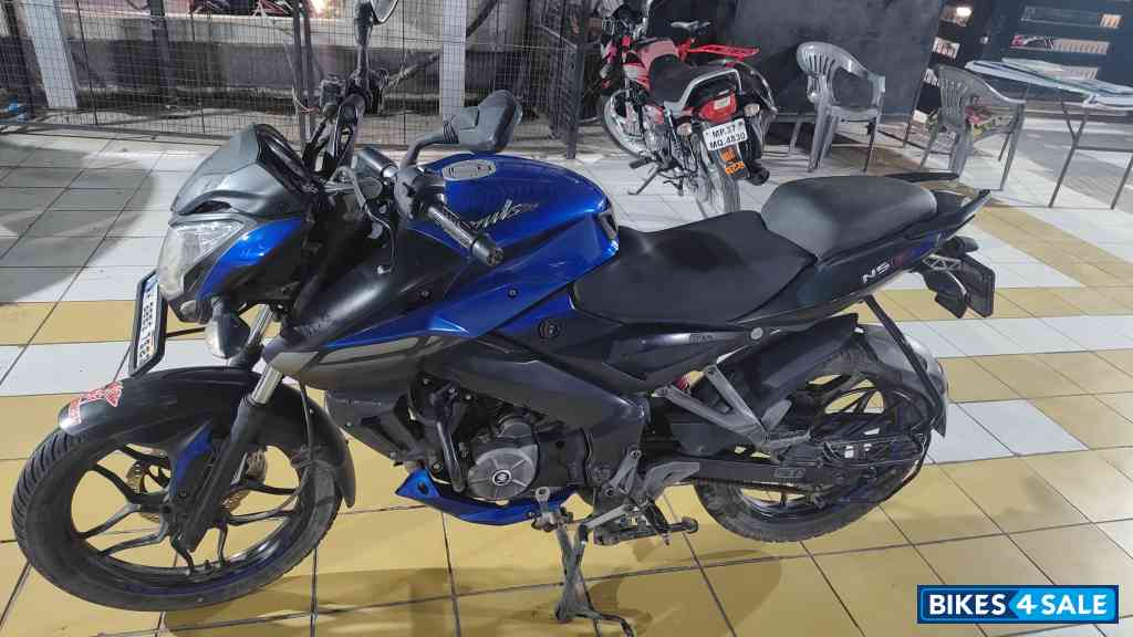 Blue Black Bajaj Pulsar NS 160
