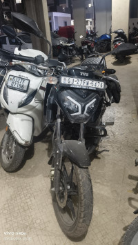 Black TVS Raider Single Seat