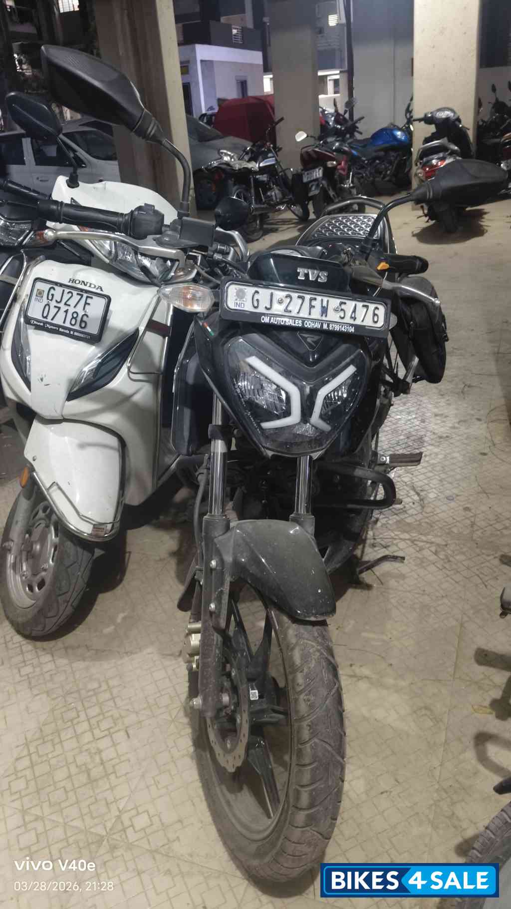 Black TVS Raider Single Seat