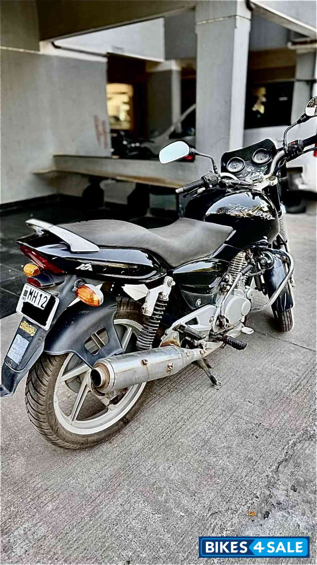 Black Bajaj Pulsar 150 DTSi