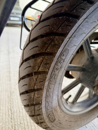 Bajaj Avenger 220 DTS-i