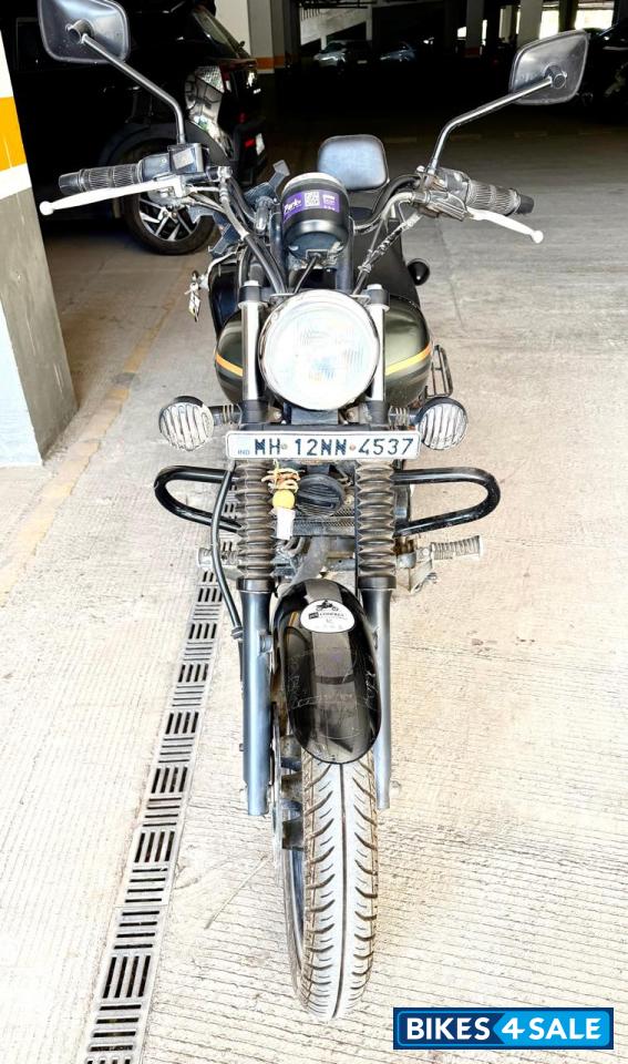 Bajaj Avenger 220 DTS-i
