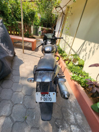Black Bajaj Pulsar 220 DTSFi