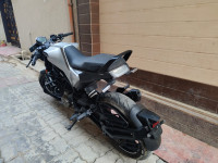 Adventure Silver Husqvarna Vitpilen 250 2020