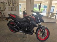 Matt Black TVS Apache RTR 160 4V Special Edition
