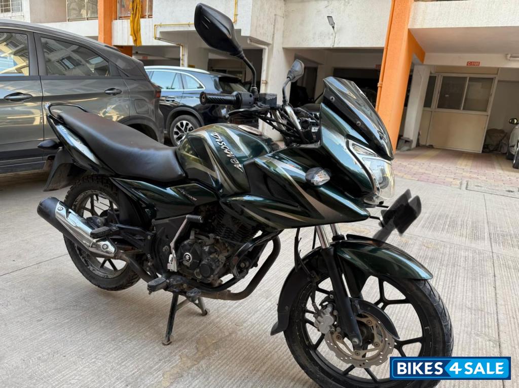 Bajaj Discover 150 F