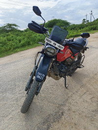 Red Hero XPulse 200 BS6