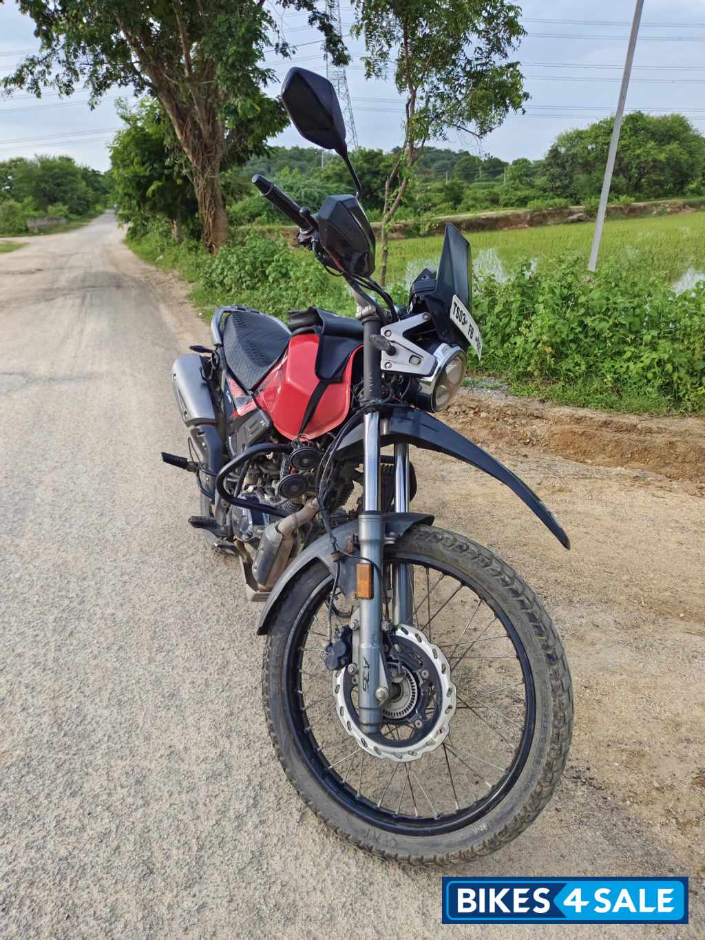 Red Hero XPulse 200 BS6