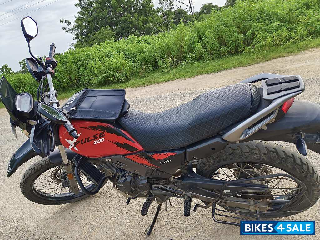 Red Hero XPulse 200 BS6
