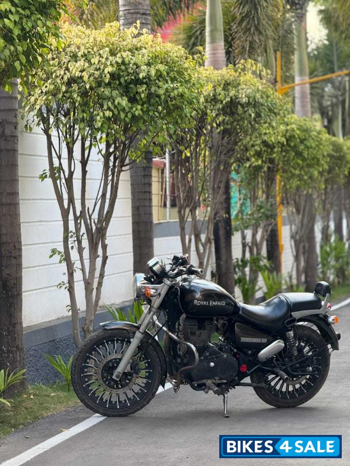 Lightning Royal Enfield Thunderbird 350