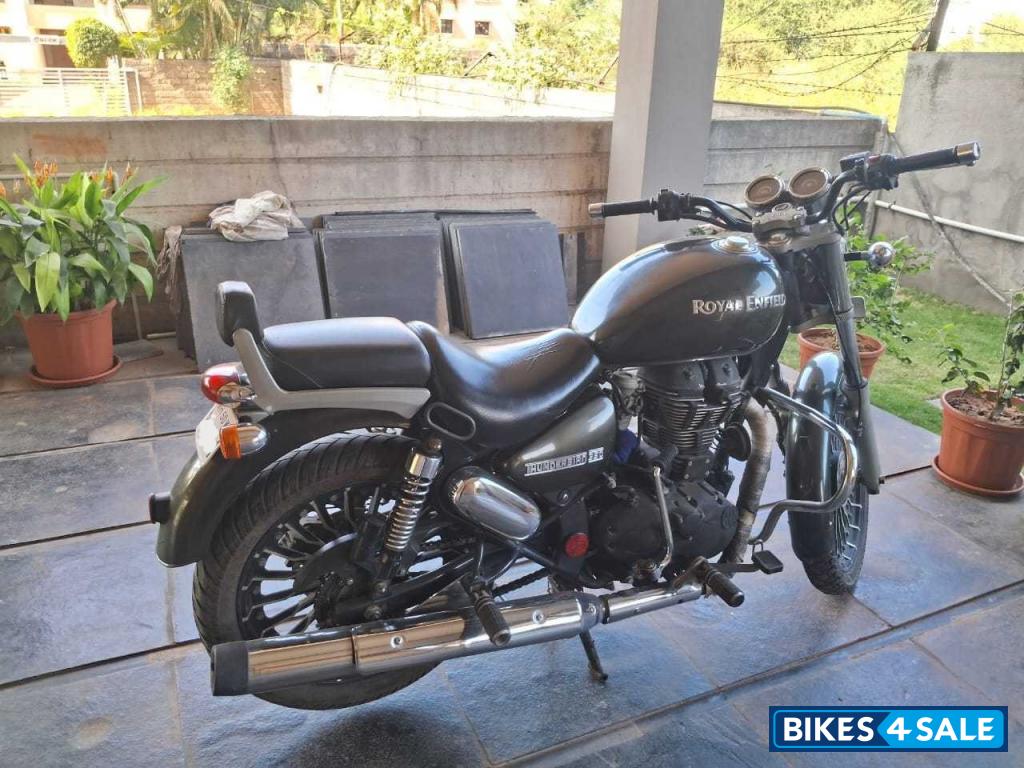 Lightning Royal Enfield Thunderbird 350