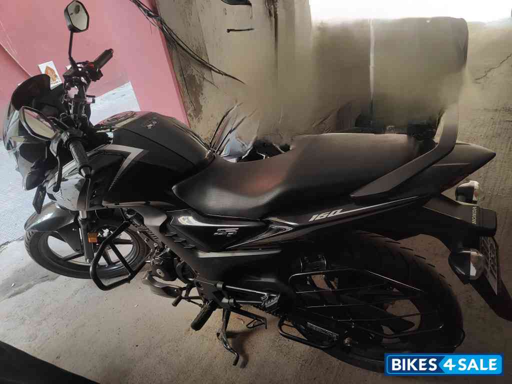 Black Honda SP 160 Double Disc