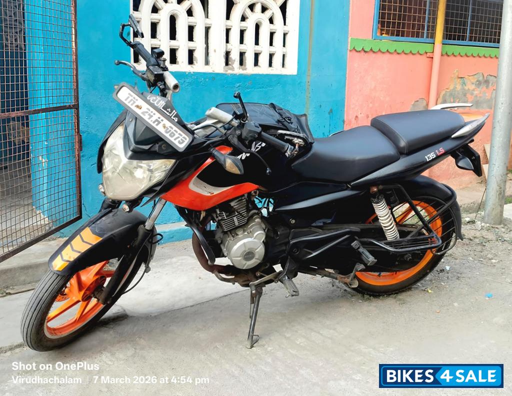 Bajaj Pulsar 135LS