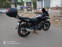 Bajaj Pulsar 180F Neon