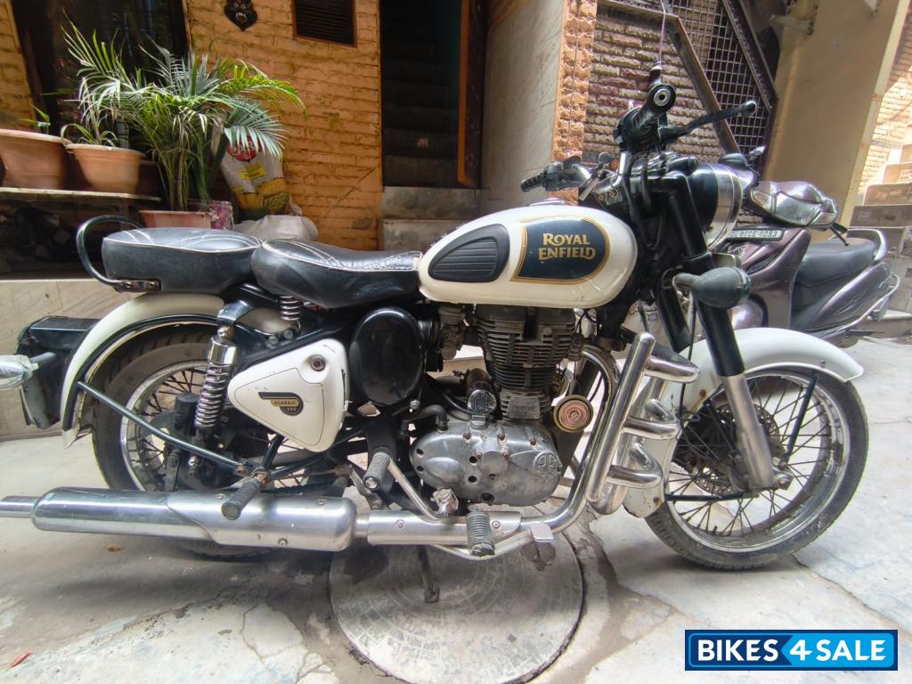 Royal Enfield Bullet Standard 350