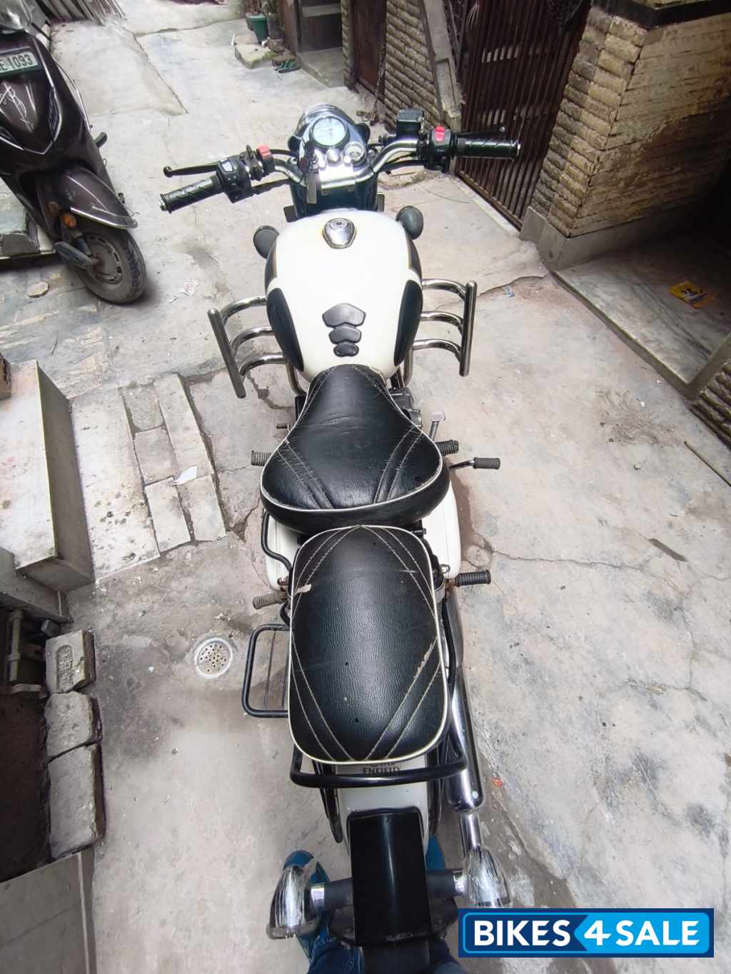 Royal Enfield Bullet Standard 350