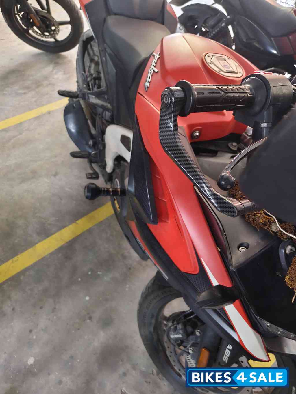 Brunt Red Bajaj Pulsar RS 200