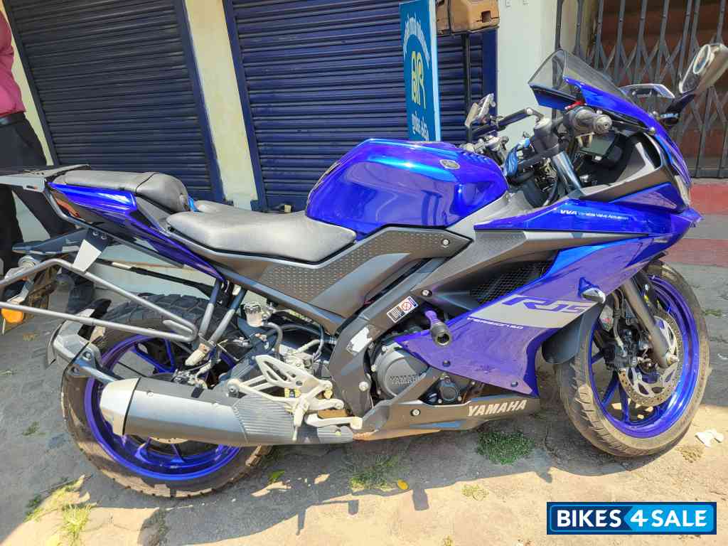 Blue Yamaha YZF R15 V3 BS6