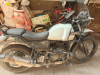 Snow White Royal Enfield Himalayan