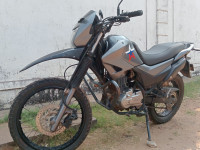 Grey Metallic Hero Impulse