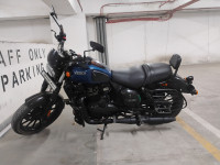 Yezdi Roadster Dark 2022 Model