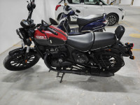 Yezdi Roadster Dual Tone