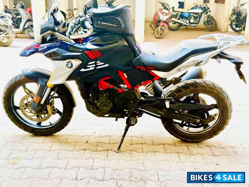 Kinetic Blue BMW G 310 GS