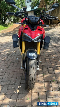 Ducati Streetfighter V4