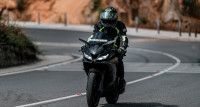 Black Yamaha YZF R15 V3
